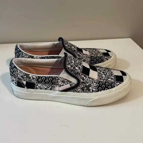 💕🖤VANS SLIDE ON WOMAN SIZE 6 - Picture 6 of 10